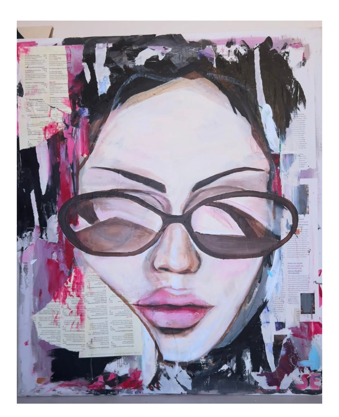 Samantha Acrylic Face
